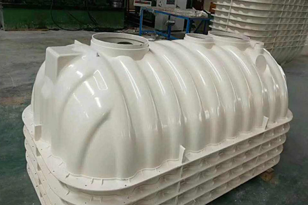 該怎么來正確的選擇玻璃鋼模壓化糞池 該怎么來正確的選擇玻璃鋼模壓化糞池