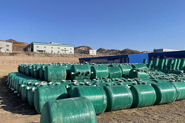 玻璃鋼化糞池和塑料化糞池怎么選 玻璃鋼化糞池和塑料化糞池怎么選